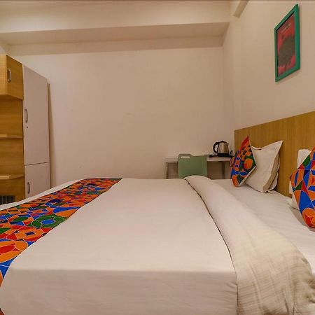 FabHotel Vacanza Noida Esterno foto