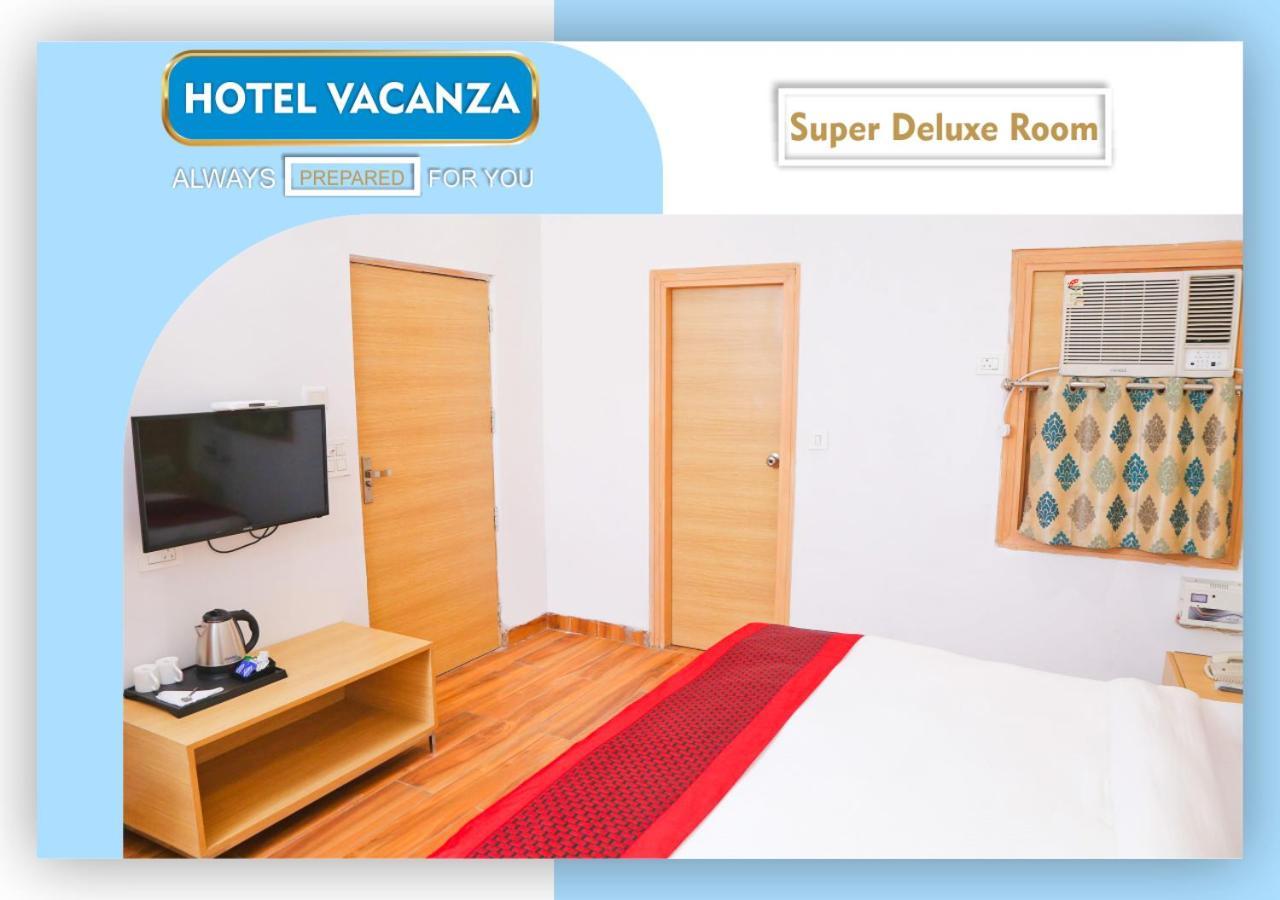 FabHotel Vacanza Noida Esterno foto